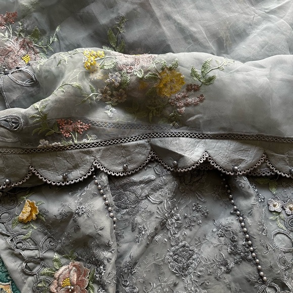 Pakistani brand new 3 piece full embroidered Maria b luxury organza dress size L - Picture 12 of 16